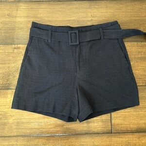 NWOT BANANA REPUBLIC SHORTS NAVY SIZE 8